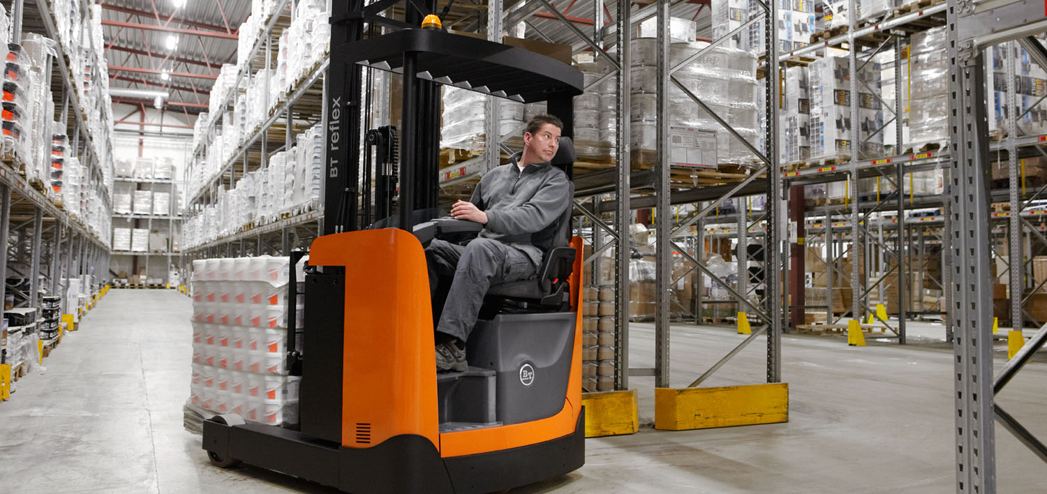 BT reach truck