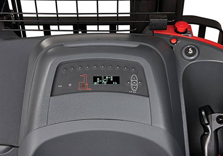 Raymond 7310 4-Directional Reach Truck onboard maintenance feature