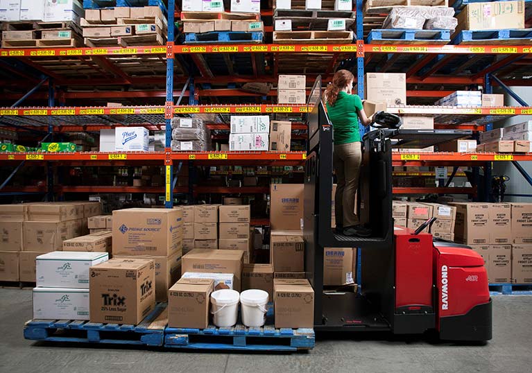 second level pallet truck