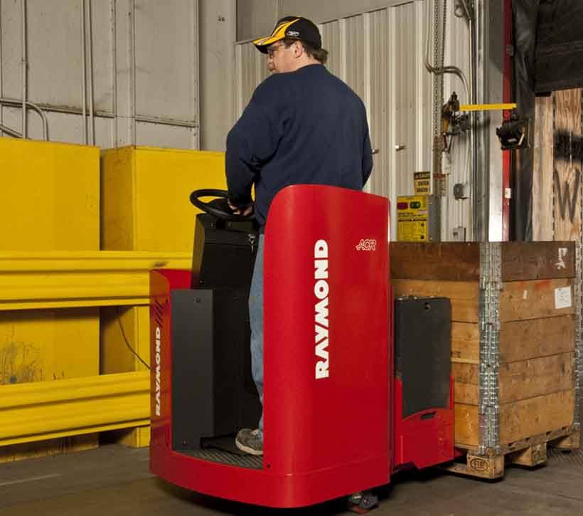 Raymond 8900 Riding Pallet Jack | Rider Pallet Jack
