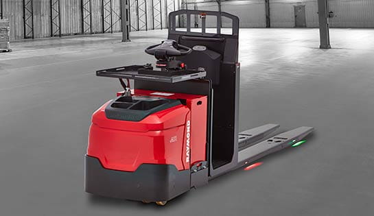 Image of Raymond pallet truck showcasing the Pick2Pallet LED light system