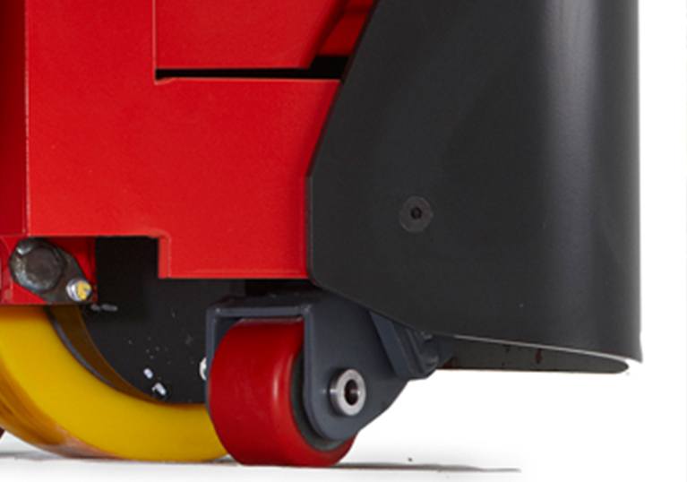 Raymond 8610 tow tractor with heavy duty casters